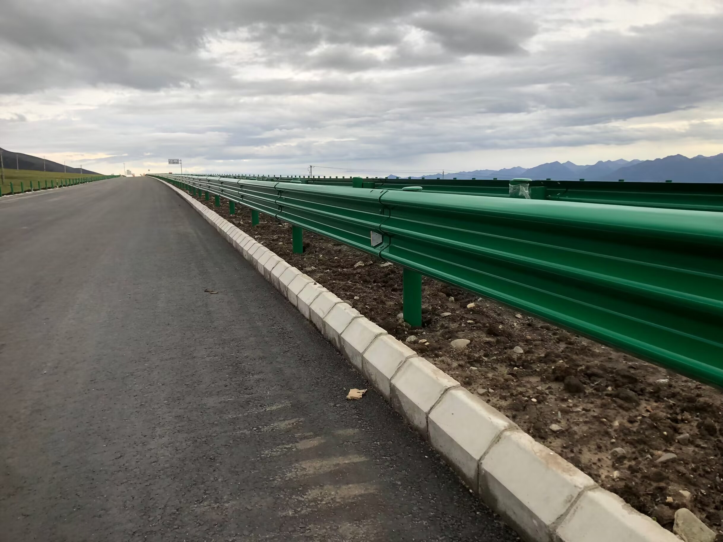 缙云县乡村公路波形护栏三波波形护栏 - 推荐